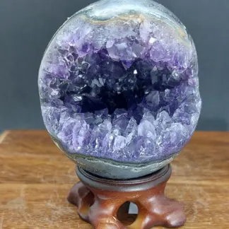 Amethyst Laughing Buddha with Master Blessing 師父开光-紫晶笑口常开